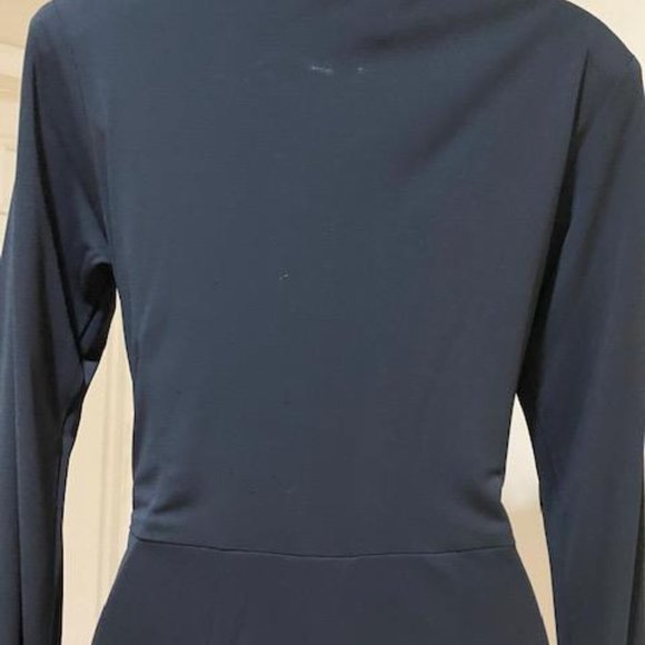 Vintage Famous Black  Dress ~  Size 4 - Picture 8 of 8